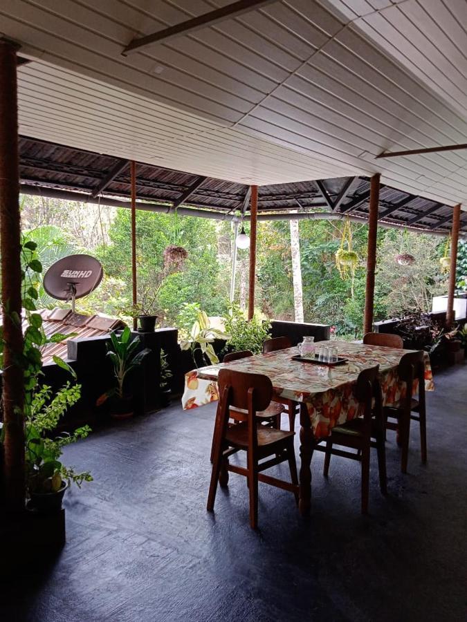 Maliyeckal Homestay Munnar Exteriör bild