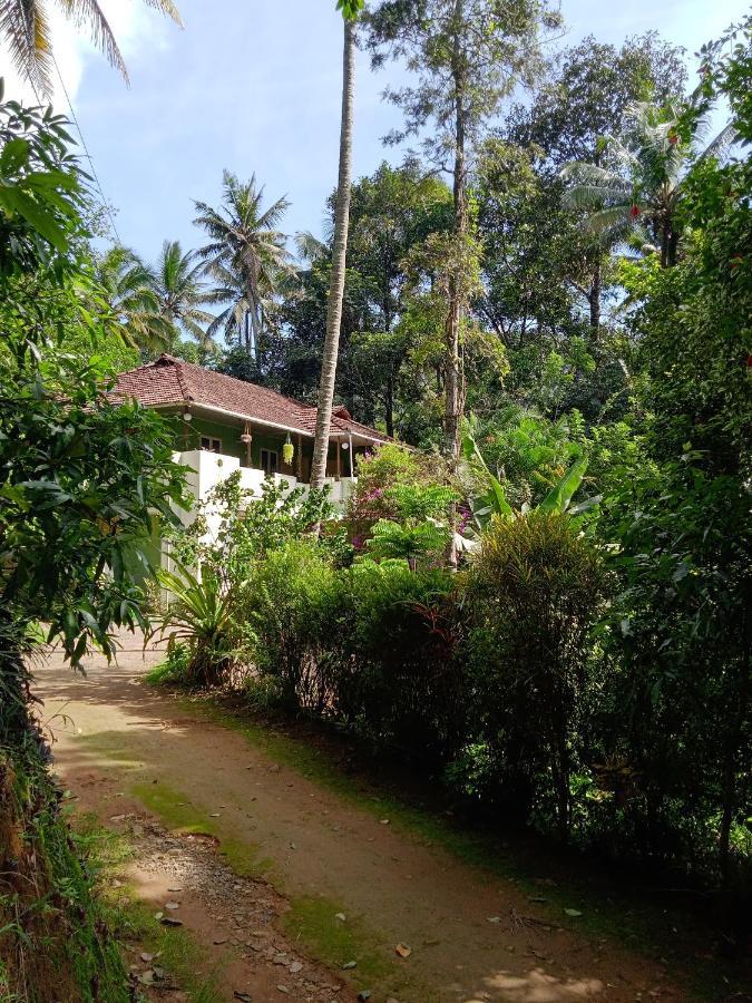 Maliyeckal Homestay Munnar Exteriör bild